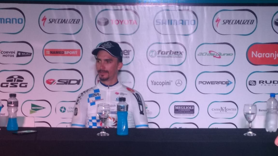 Alaphilippe: “Estoy muy sorprendido por ganar la contrarreloj”