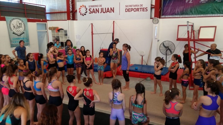 Con una multitud y gran éxito se realizó el Primer Encuentro Nacional de la Gimnasia Artística