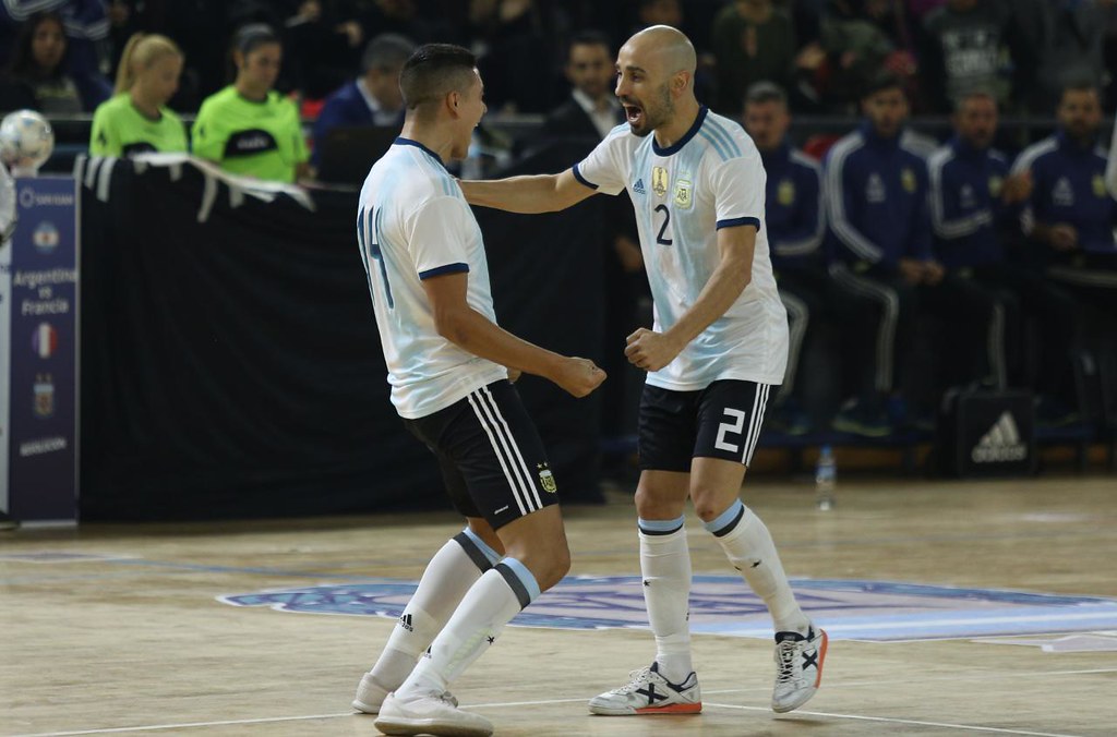 Argentina festejó en el Aldo Cantoni: venció a Francia por 4 a 1