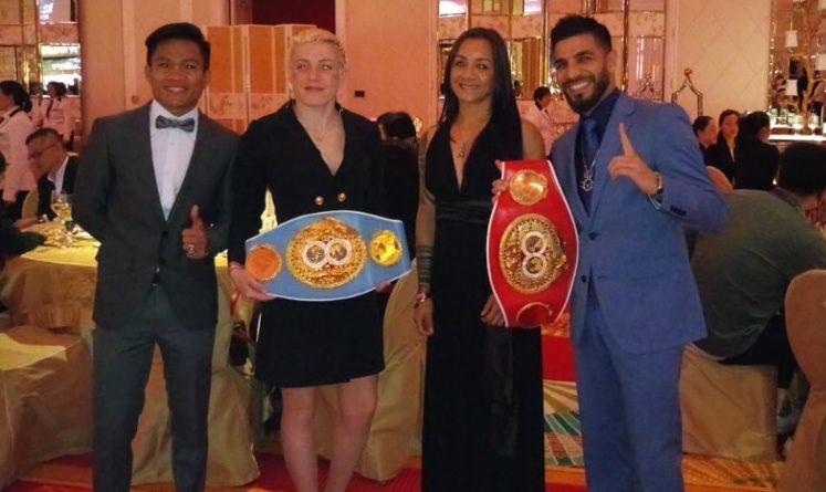 Cecilia Román recibió su distinción en China
