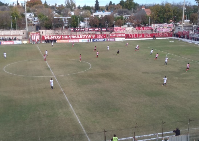 Peñarol cayó por la mínima ante San Martín y se define el domingo en Chimbas