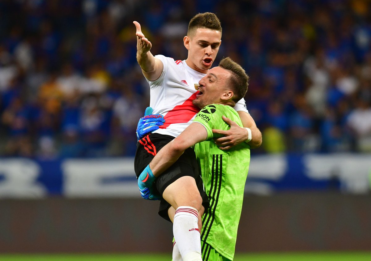 River venció a Cruzeiro en los penales y pasó a cuartos