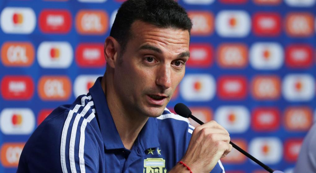Scaloni no confirmó el equipo pero anticipó que el Kun Agüero será titular