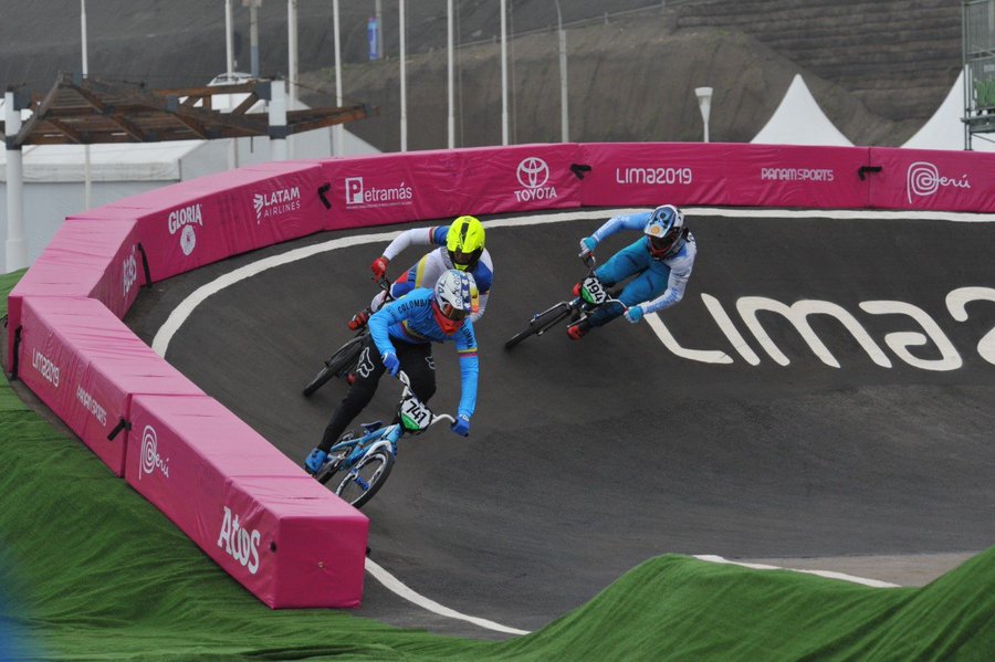 El Chalo Molina sufrió una dura caída en la final del BMX y se quedó sin podio