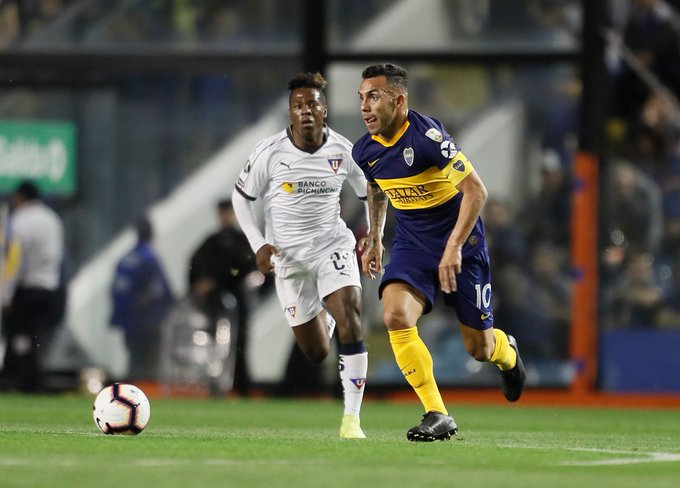 Boca empató con Liga de Quito y está entre los cuatro mejores de América