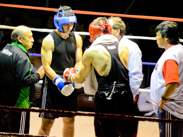 Viernes, noche de boxeo en el Julio Mocoroa