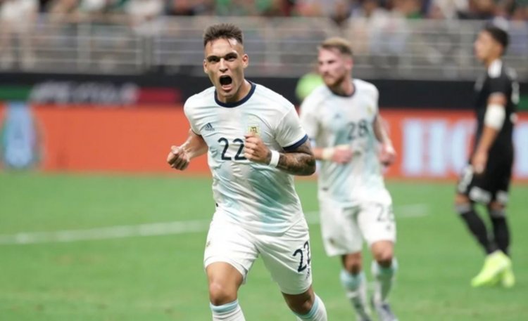 Argentina goleó a México con una soberbia actuación