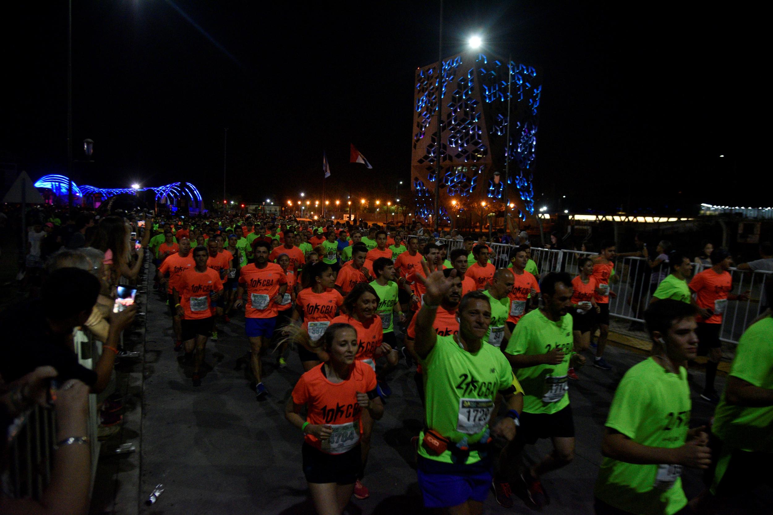 Una carrera de aventura bajo la luz de la luna llega a San Juan