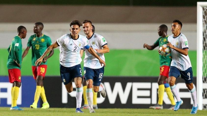 Argentina le ganó a Camerún y dio un gran paso hacia los octavos