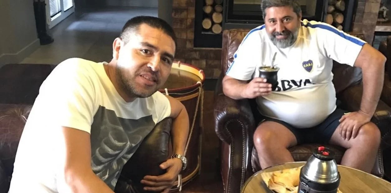 Angelici lapidario con Román: «Riquelme es hincha de Tigre»