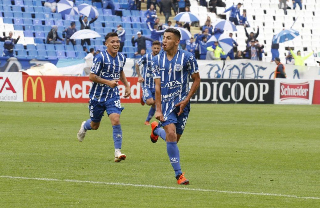 Godoy Cruz confirmó que un futbolista del plantel profesional tiene coronavirus