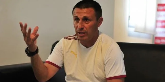 Peñarol tiene nuevo DT y en Desaparados suena Cristian Bove