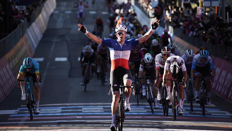 Giro de Italia: Arnaud Démare repite victoria en la sexta etapa