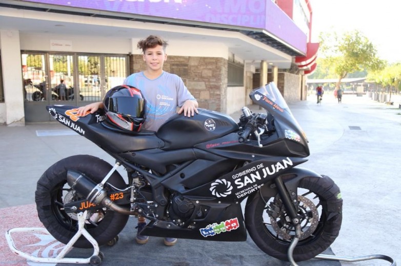 Facundo Mora el motociclista sanjuanino que correrá en Brasil