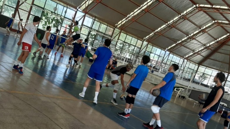 Banco Hispano ultima detalles para su debut en el vóley nacional
