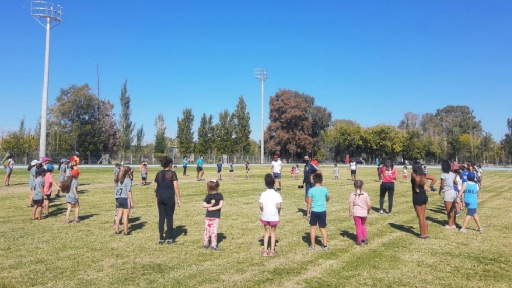 Los más chicos demostraron su pasión por el atletismo