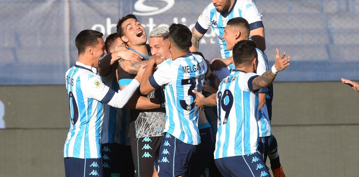 En el Bicentenario, Racing venció a Boca por penales y clasificó a la final
