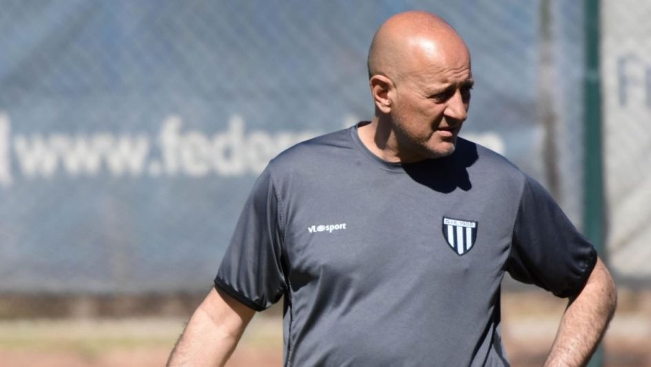 Tras la salida de Bove, Desamparados tiene nuevo director técnico