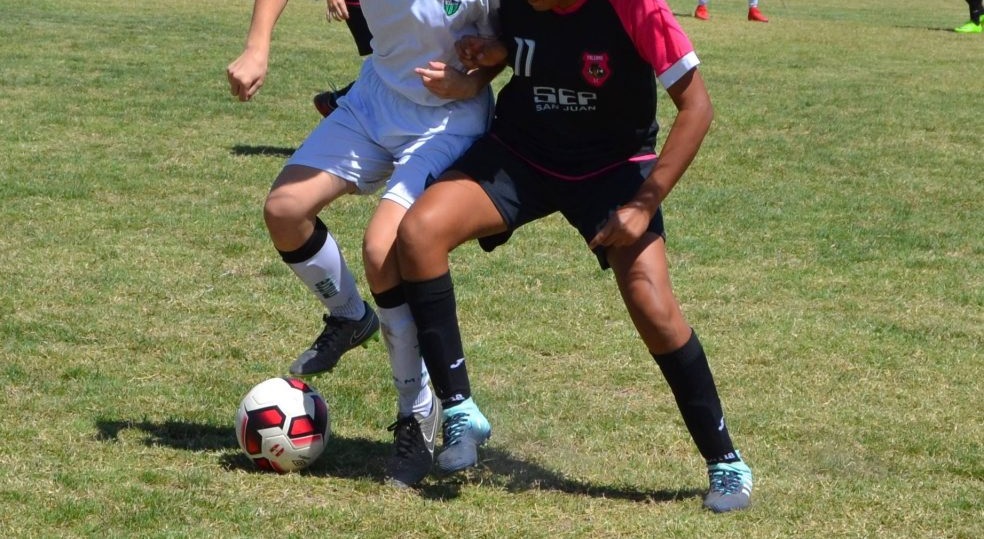 Fútbol femenino: La Liga exigirá examen de testosterona a jugadoras trans