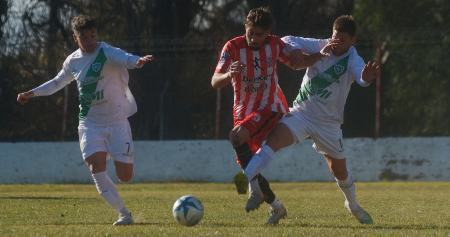 Desamparados fue goleado en su visita a Sansinena