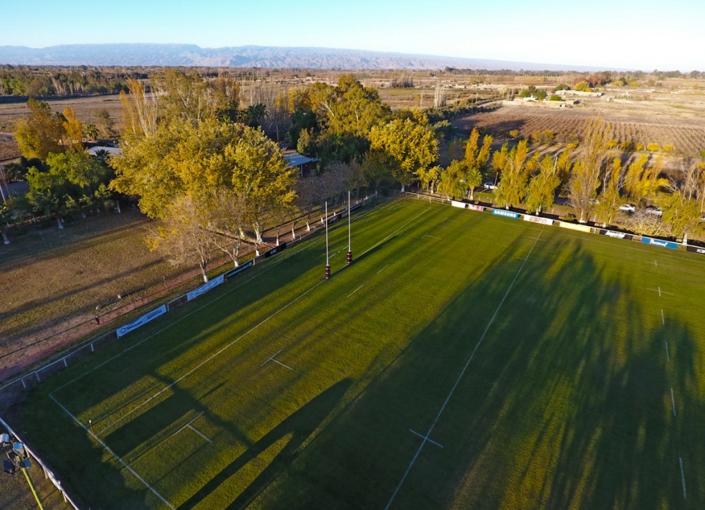 Salvaron a un hombre de un paro cardíaco en medio de un partido del San Juan Rugby
