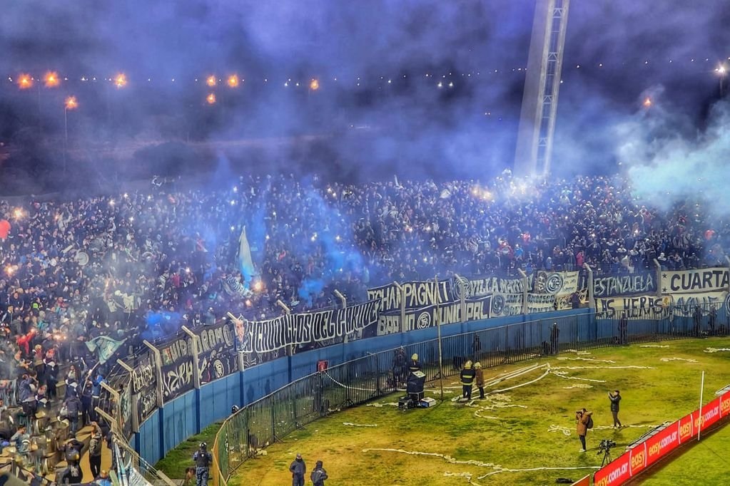 Hincha de Independiente Rivadavia murió tras incidentes con la policía en San Luis