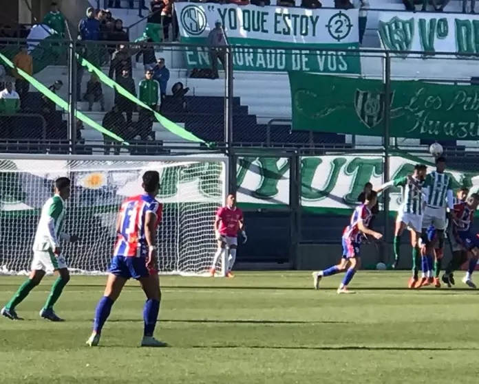 Desamparados y Peñarol empataron 0 a 0 en Pocito