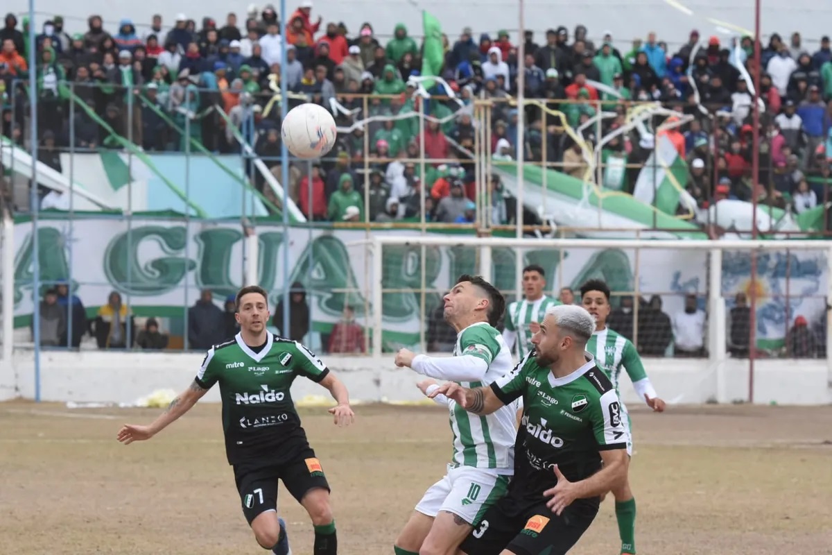 Desamparados igualó con Villa Mitre 0 a 0, en cancha de Alianza