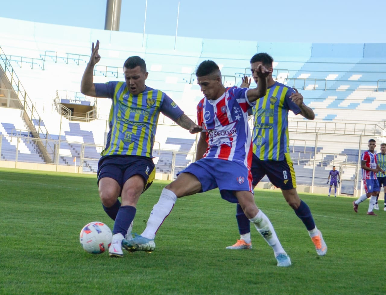 De local, Peñarol empató con Juventud Unida