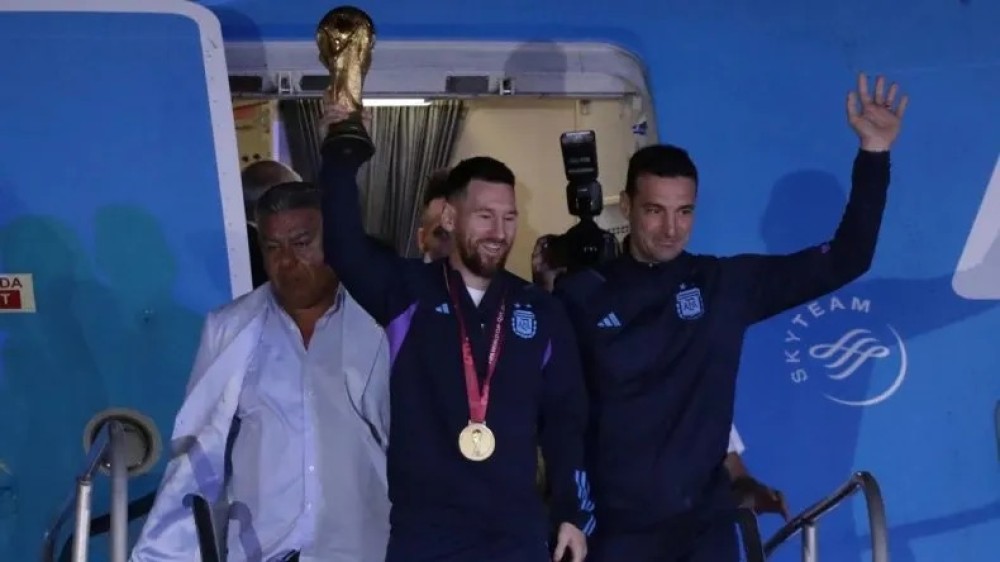 Scaloni habló sobre su reunión con Tapia y su futuro como DT de la Selección