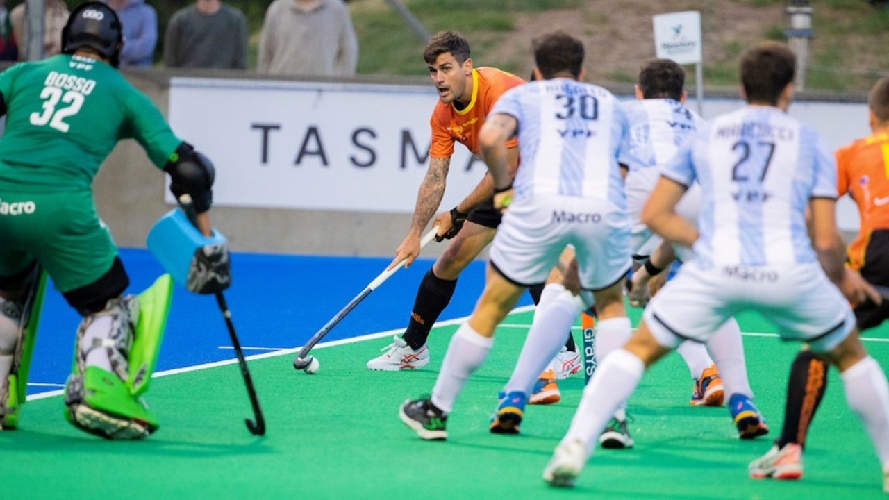 Los Leones cayeron con Australia y van por el invicto de España