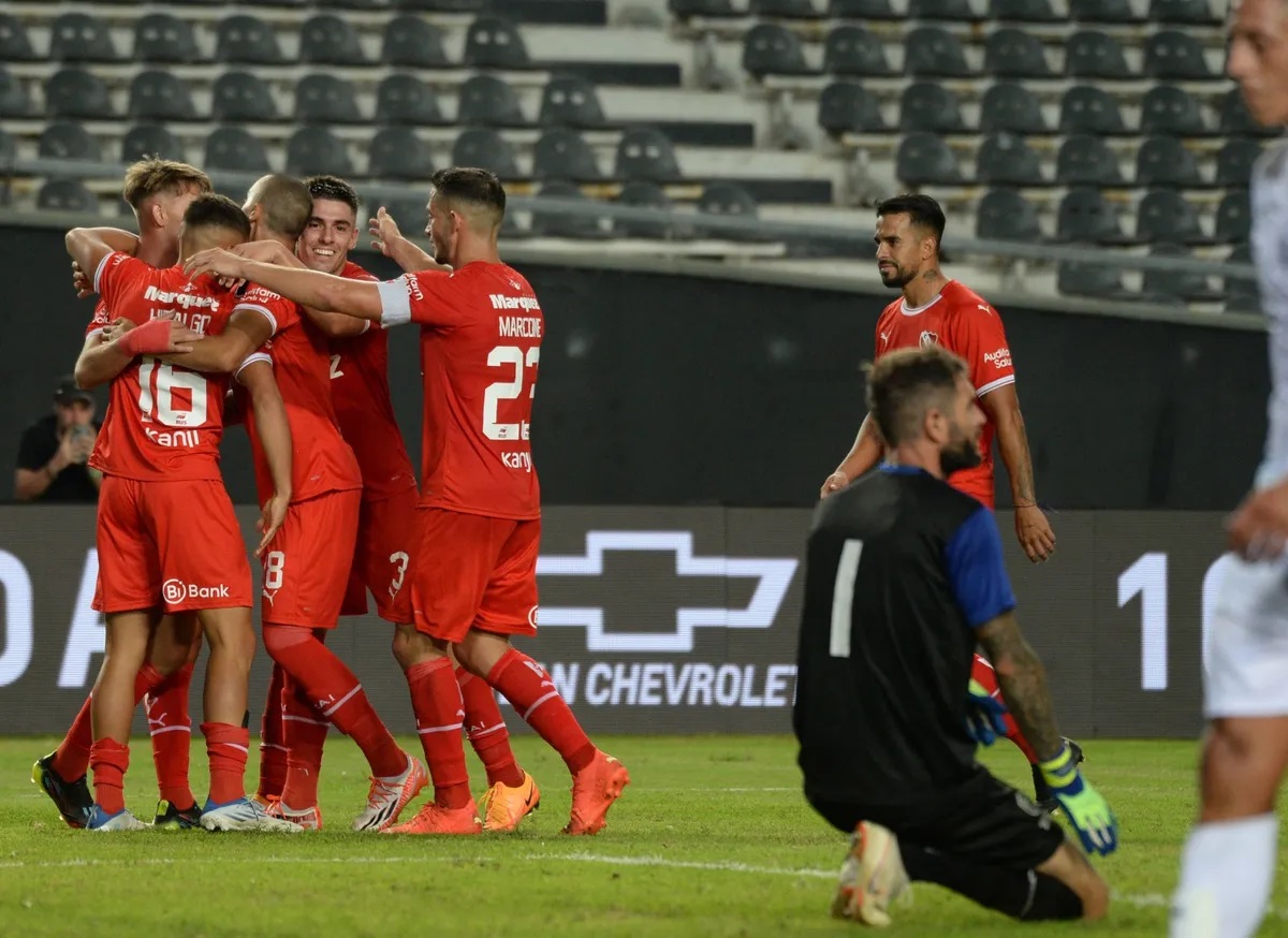 Matías Giménez marcó en la goleada de Independiente sobre Bolívar