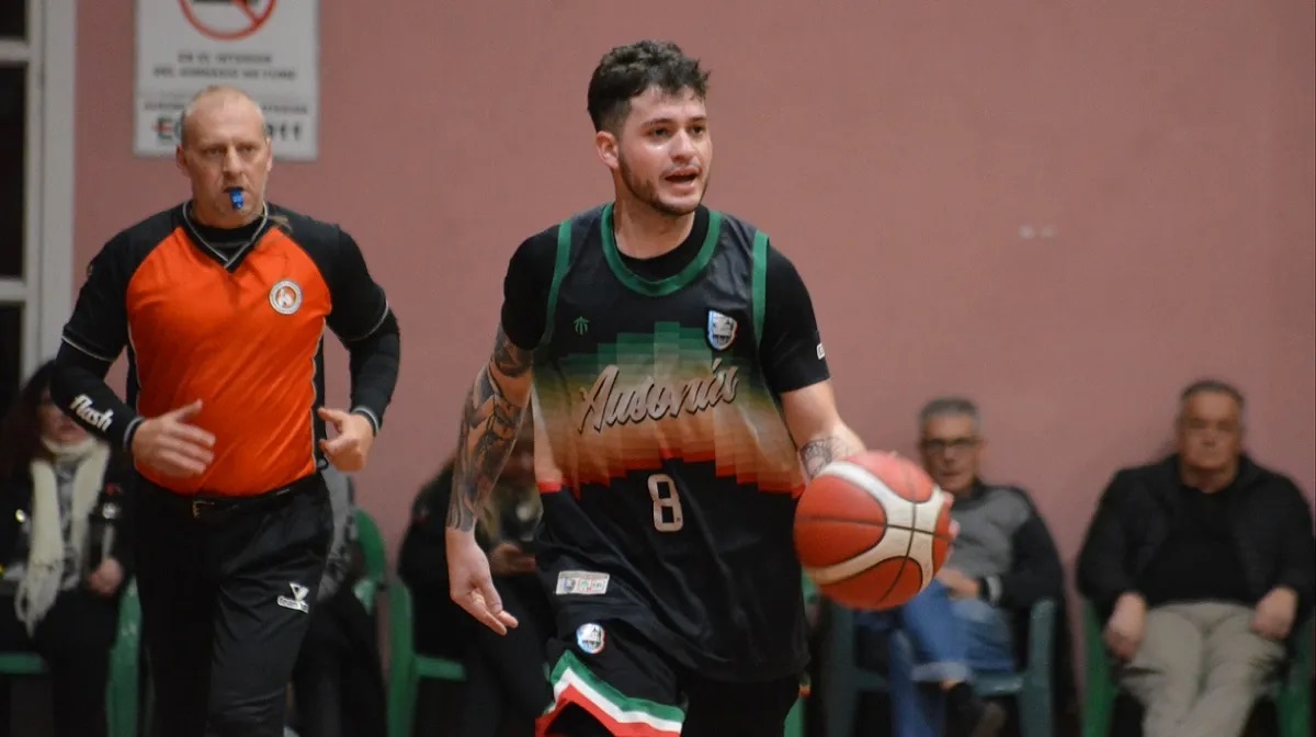 Básquet: Ausonia se queda con la primera semifinal