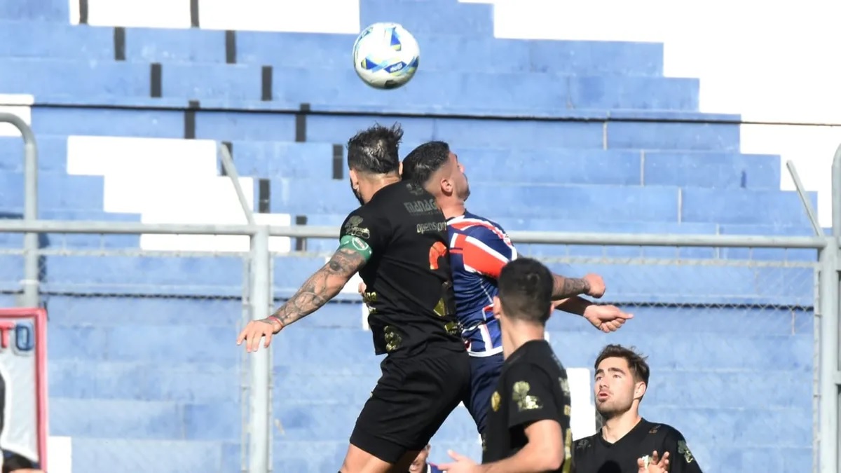 Peñarol empató con Ferro de La Pampa y sigue último en la tabla