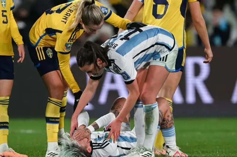 La Selección Argentina no pudo con Suecia y se despidió del Mundial femenino