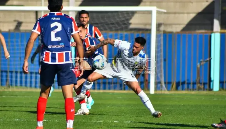Peñarol no levanta cabeza y se hunde en el descenso
