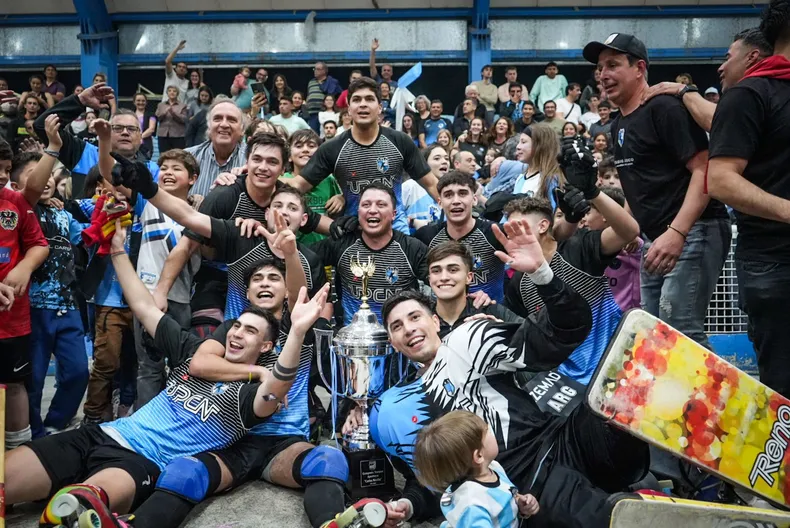 Social se consagraró campeón del Torneo Apertura de hockey