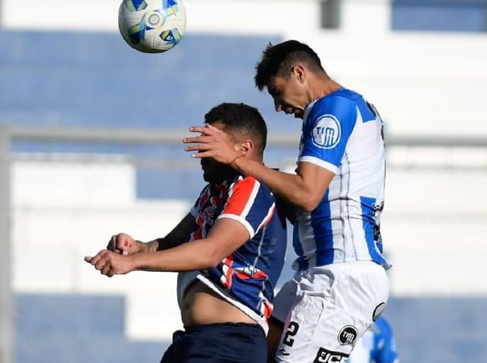 Complicadísimo: Peñarol empató ante Argentino de Monte Maíz