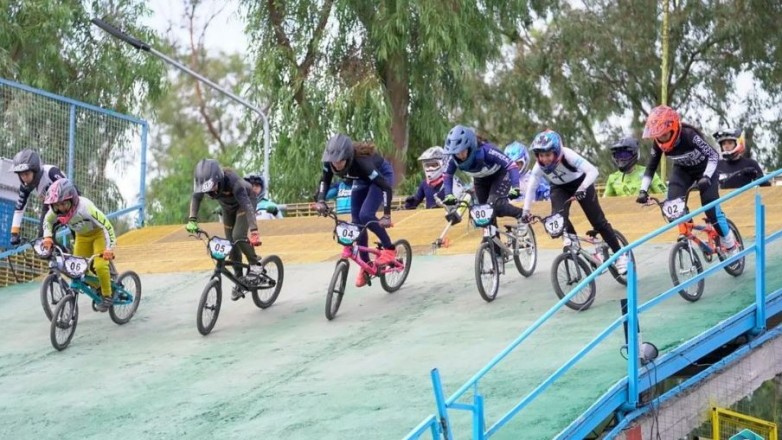 Bicicross: la delegación sanjuanina se trajo varios podios desde Bahía Blanca