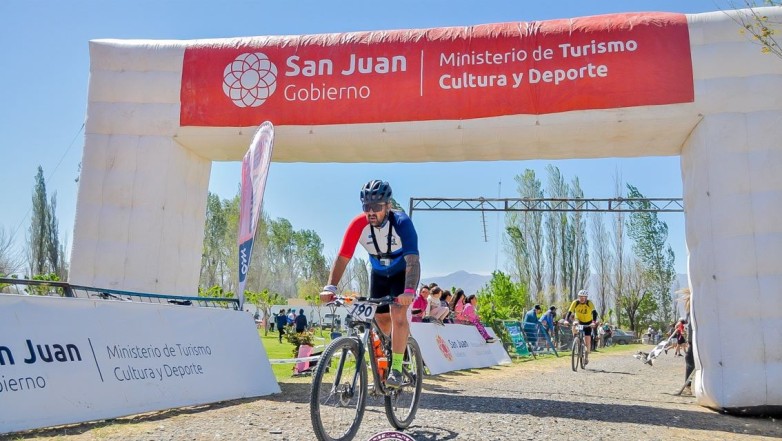 Cerca de 300 ciclistas disputaron el Desafío Guayaupa – Copa Brisson 2024