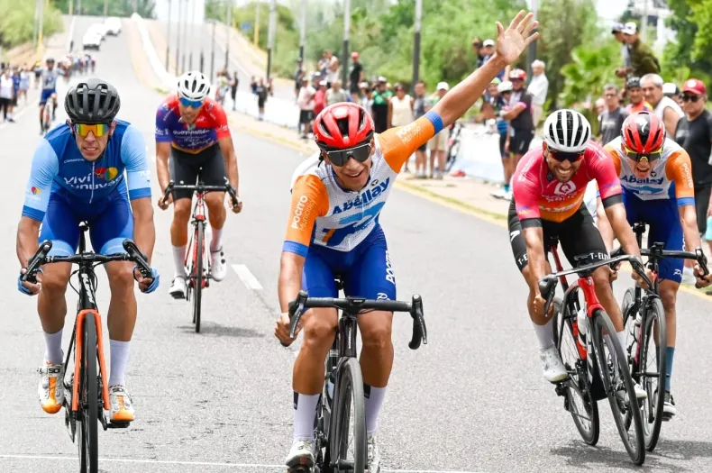 El equipo de Pocito brilla en Mendoza, con Rodrigo Díaz a la cabeza