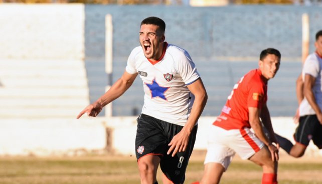 En un suspiro, Peñarol lo dio vuelta y se quedó con la final de ida