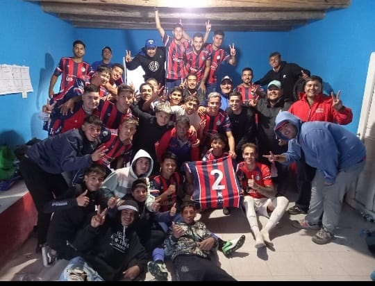 Futbol local: San Lorenzo de Ullum ganó y no le pierde pisada a San Martín